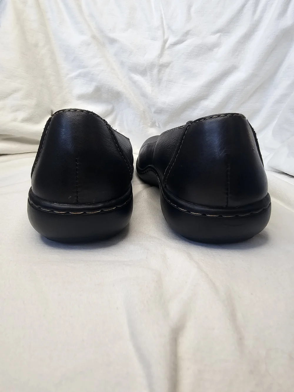 Y2K Clarks Black Leather Comfort Slip-On Ballet Flats